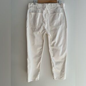 UNIQLO Relaxed Fit Tapered Mid Rise Cropped Five Pocket White Jeans 100% Cotton